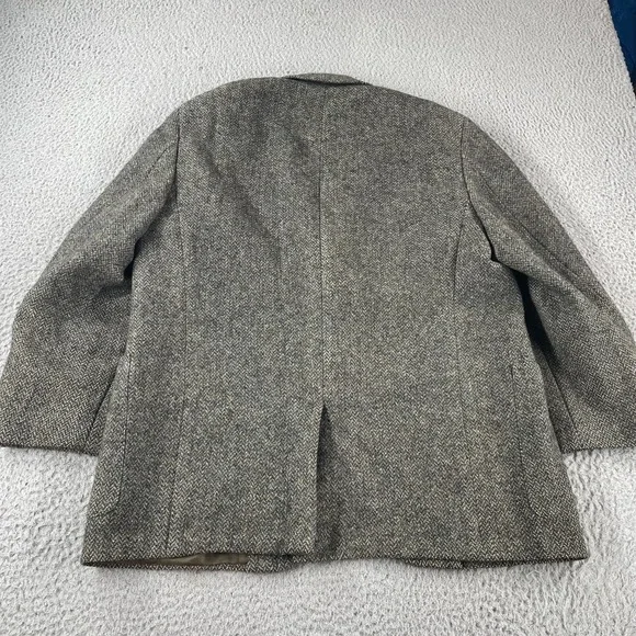 Vintage 70s Harris Tweed Scottish Wool Blazer Jacket Herringbone Leather Buttons